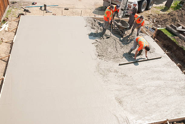 Best Concrete Demolition Services  in Glendale, MS